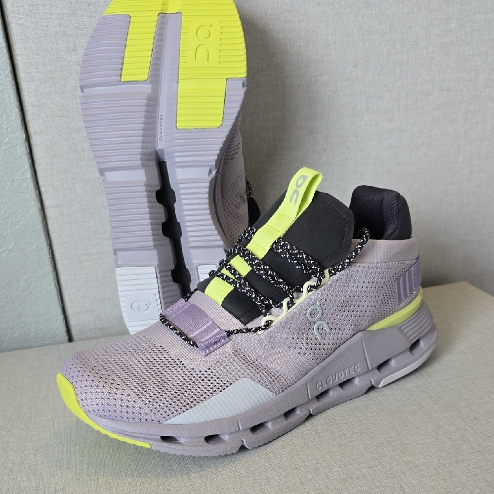 Oncloudnova Sneakers in Gray, Black & Neon Yellow. BRAND NEW, ( w 8).